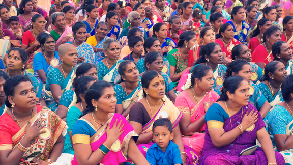 Taking the oath of solidarity