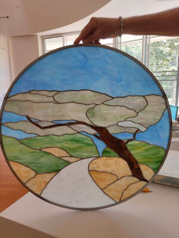 Pathway to Glory, stained glass work by Robert l'Heureux, dia - 60