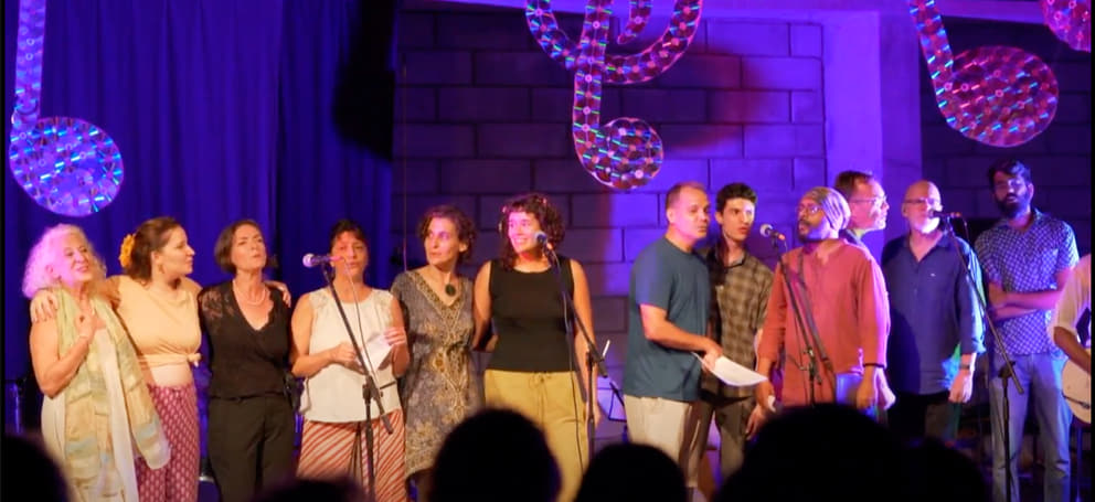 The finale ‘We are the World’ sung by the performers