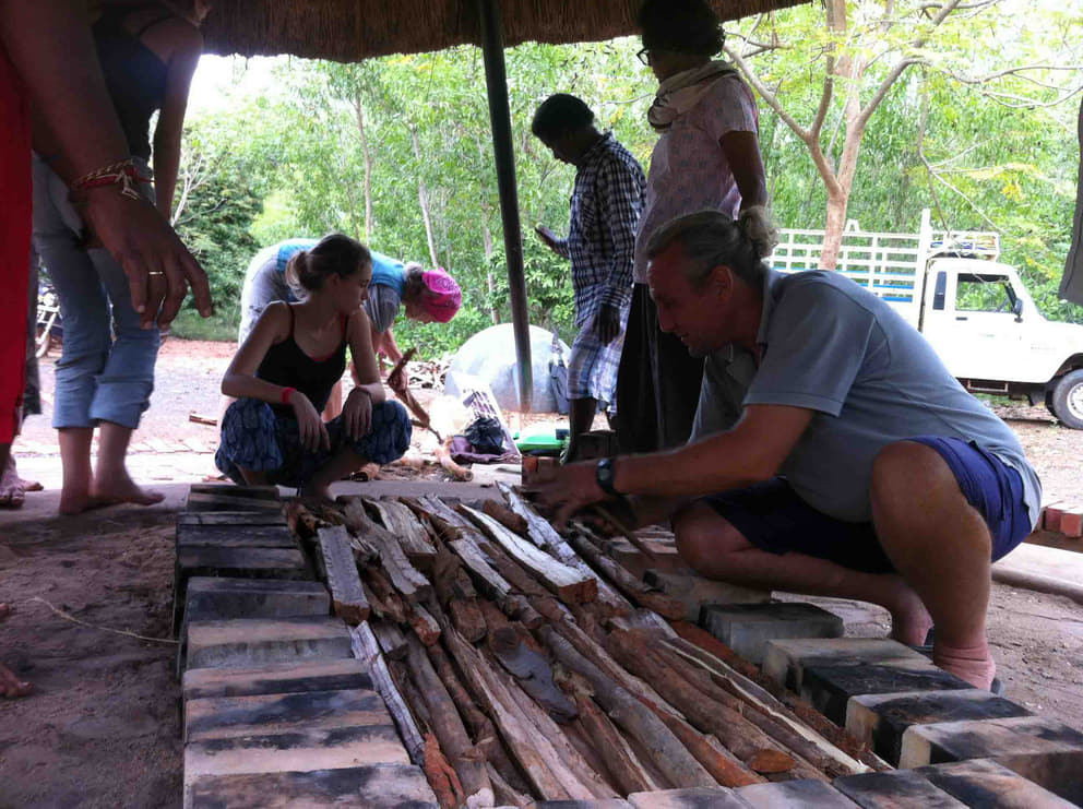 Cremation training: Preparing the base