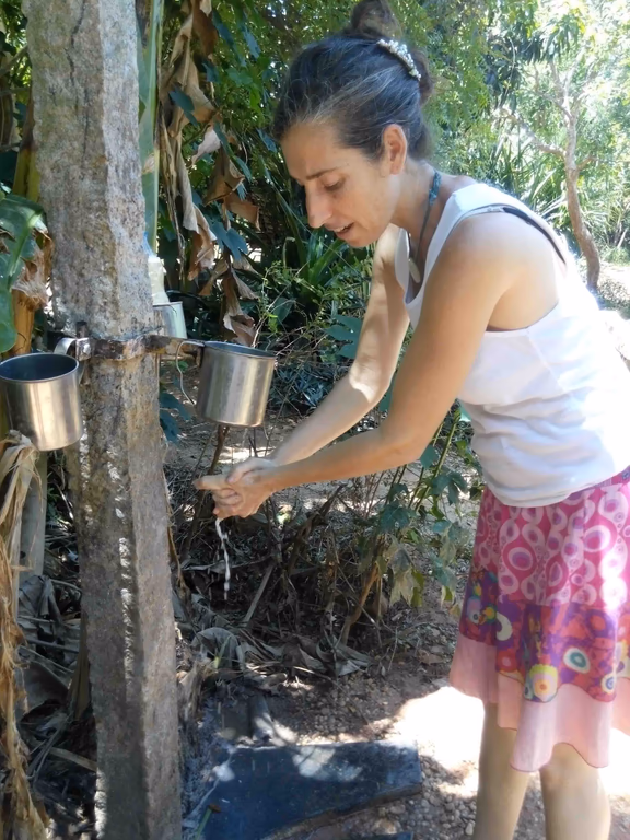 Yorit demonstrates a water station