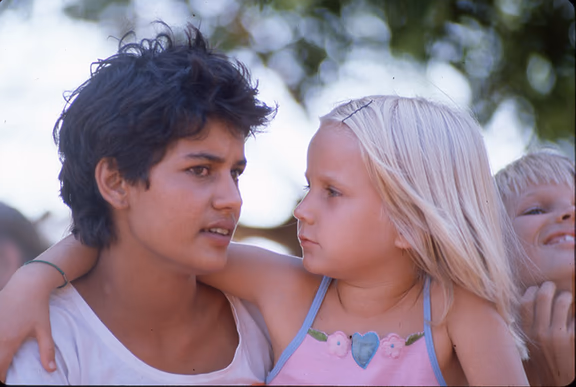 3 Renu and her sister Aurosylle in 1983