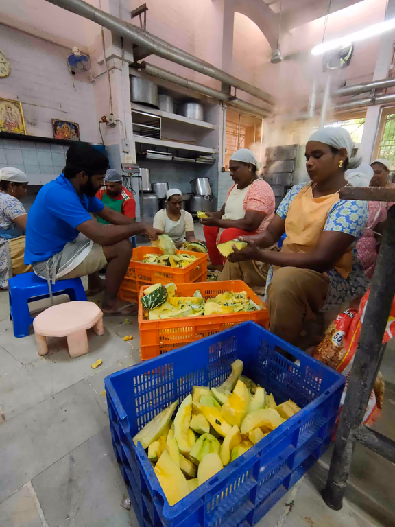 Cutting vegetables