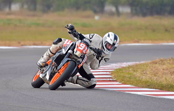 Ami during the KTM race